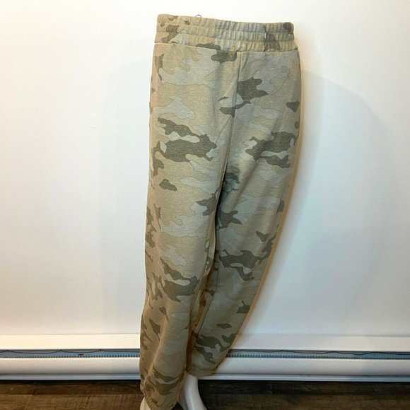 Jules & Leopold Pants - Jules & Leopold Women's Cream Camo Casual Jogger Pants - Size 1X - NWT